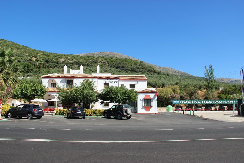 Hostal La Zamora Carcabuey Bagian luar foto