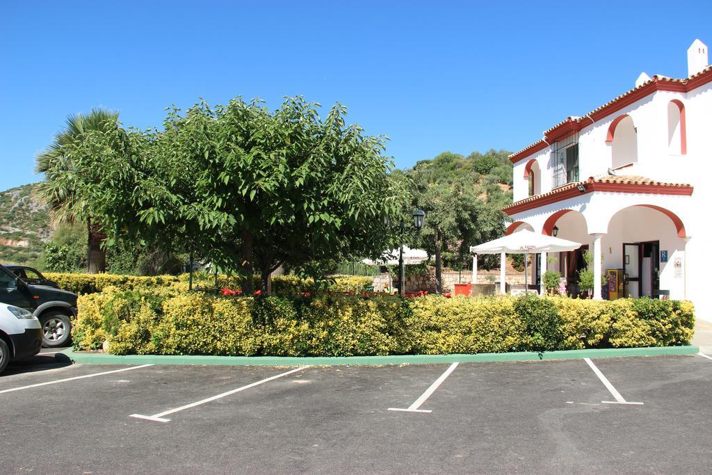 Hostal La Zamora Carcabuey Bagian luar foto