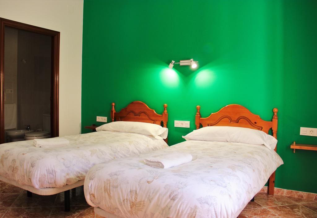Hostal La Zamora Carcabuey Bagian luar foto