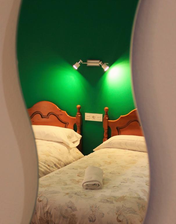 Hostal La Zamora Carcabuey Bagian luar foto