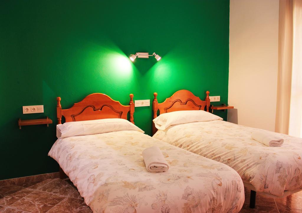 Hostal La Zamora Carcabuey Bagian luar foto